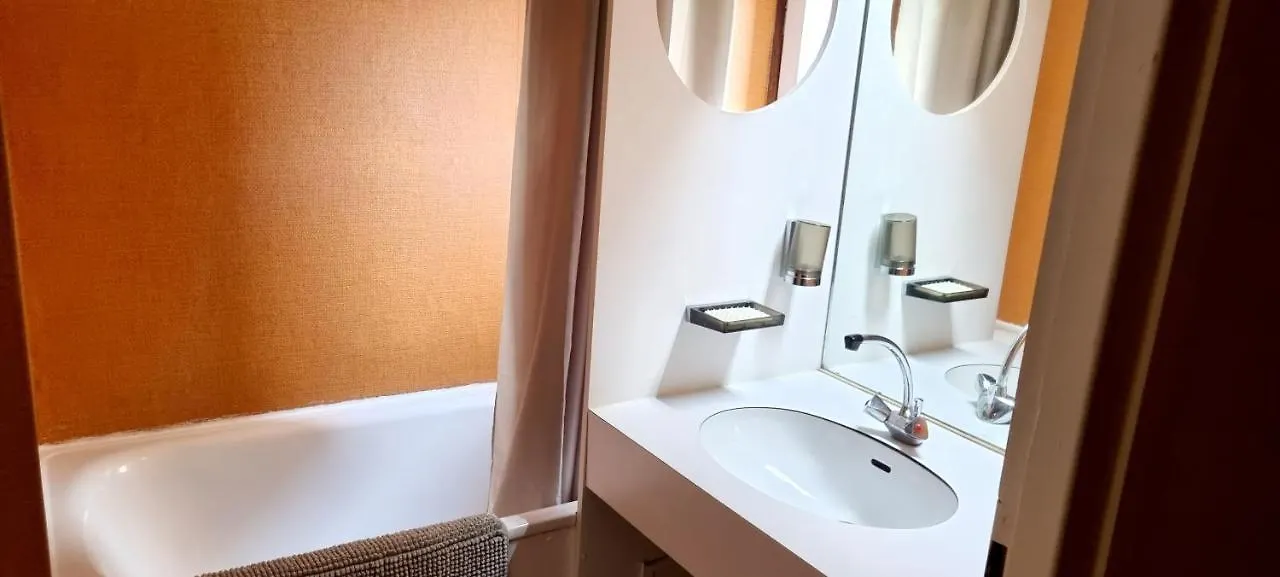 Appartement Cosy Avec Balcon + Vue Sur La Montagne 38 M² Chamrousse