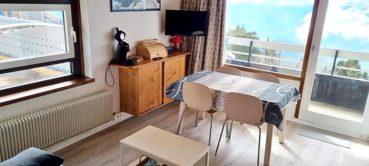 Appartement Cosy Avec Balcon + Vue Sur La Montagne 38 M² contacts